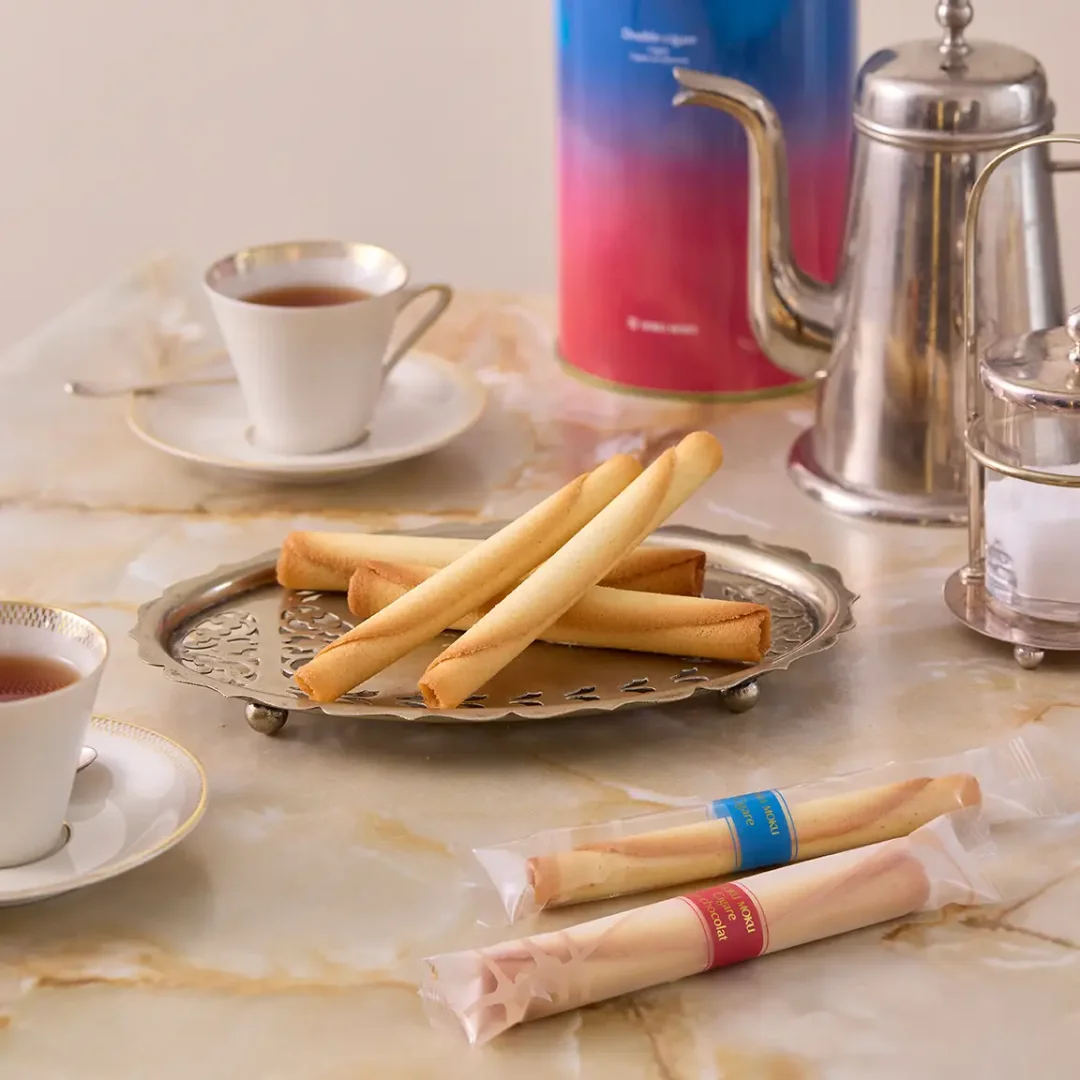 ヨックモックの「シガール®」でつなぐ、やさしい灯のメッセージ展